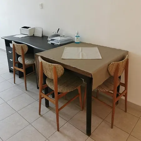 Koezseg Oenkormanyzat - Ifjusagi Szallas * Tihany