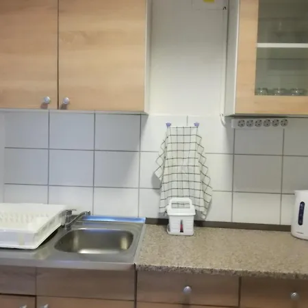 Koezseg Oenkormanyzat - Ifjusagi Szallas