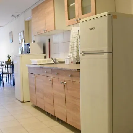 Koezseg Oenkormanyzat - Ifjusagi Szallas Tihany