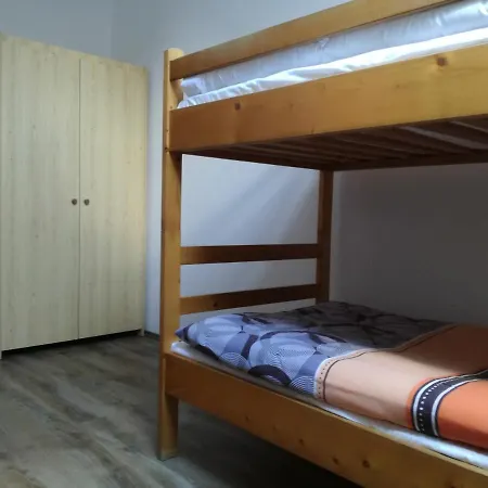 Koezseg Oenkormanyzat - Ifjusagi Szallas * Tihany